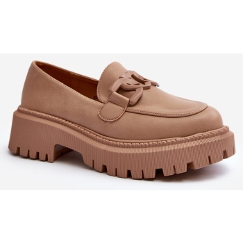 chunky women`s loafers with chain beige σε προσφορά