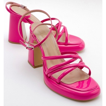 luvishoes oppe fuchsia patent leather σε προσφορά