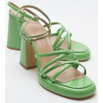 luvishoes oppe green patent leather σε προσφορά