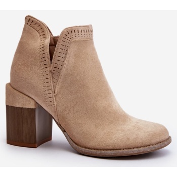 light beige jolnima ankle boots with a σε προσφορά
