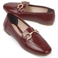  capone outfitters women`s loafer with front buckle accessory