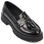  capone outfitters women`s trac-based tasseled loafer