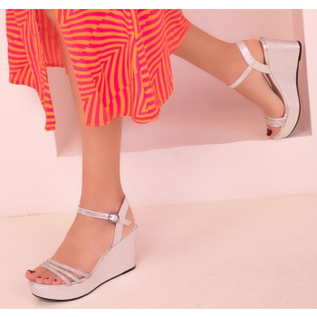 soho women`s silver wedge heels shoes σε προσφορά