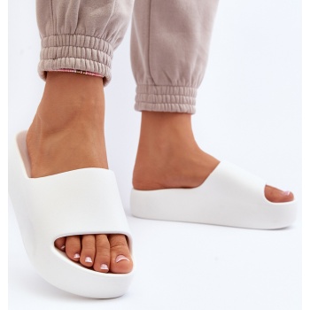 women`s slippers with thick soles white σε προσφορά