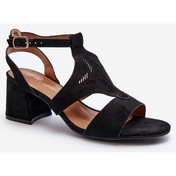 black low-heeled sandals eleriva σε προσφορά
