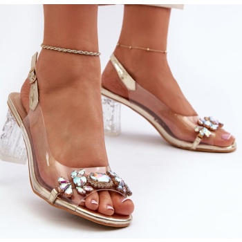 elegant high-heeled sandals with gold σε προσφορά