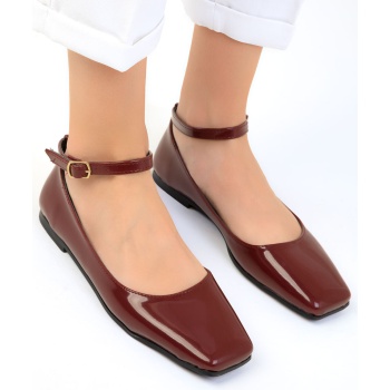 soho burgundy patent leather women`s σε προσφορά