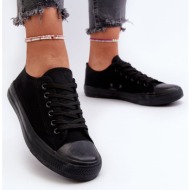  women`s classic low-top black caelira sneakers
