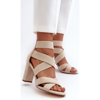 women`s high heeled sandals with straps