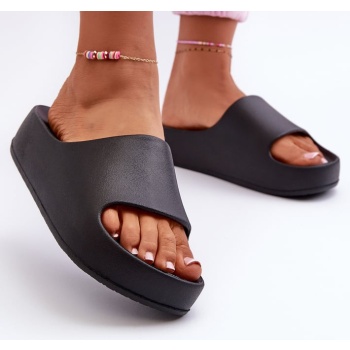 women`s black flip-flops airaplea foam