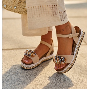 women`s wedge and platform sandals with