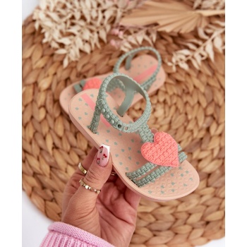 children`s sandals with heart ipanema σε προσφορά