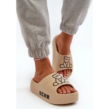 women`s foam slippers with a solid sole