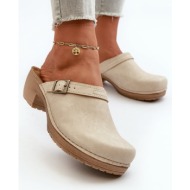  women`s low-heeled clogs inblu beige