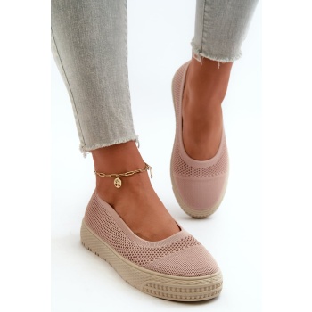 women`s slip-on sneakers on the pink σε προσφορά