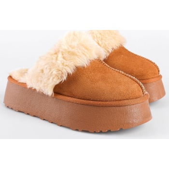 capone outfitters furry closed toe σε προσφορά