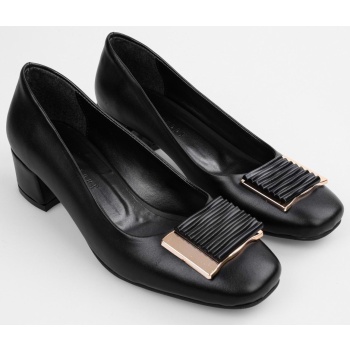 shoeberry women`s pluto black skin σε προσφορά