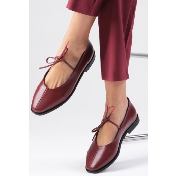 mio gusto elaine burgundy color lace-up σε προσφορά