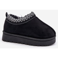  children`s ankle snow boots on a platform insulated with fur black vilabria