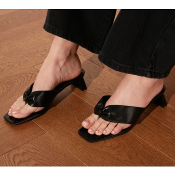 trendyol black flip flops σε προσφορά