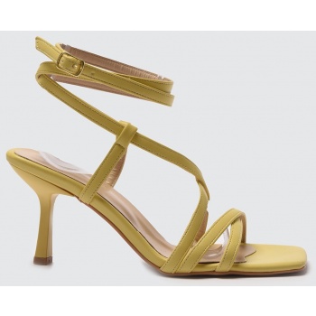 trendyol yellow square toe women`s σε προσφορά