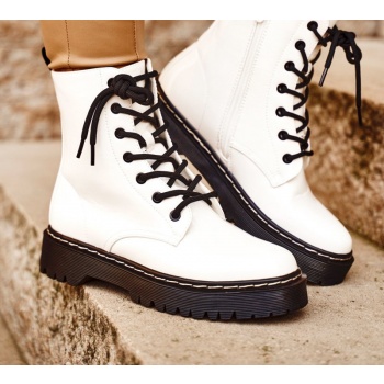 women`s flat boots white kognito σε προσφορά