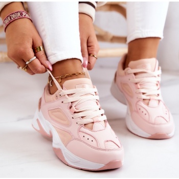 women`s sports shoes tied with pink σε προσφορά