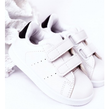 children`s sneakers with velcro σε προσφορά