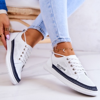 women`s leather sneakers white and navy σε προσφορά
