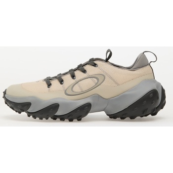 oakley edge flex mist/ cement σε προσφορά