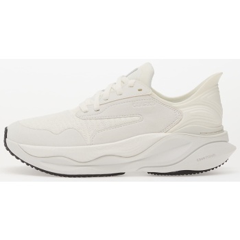 clarks pace white σε προσφορά