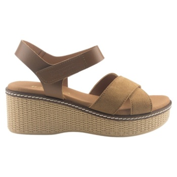 γυναικείες ανατομικές δερμάτινες