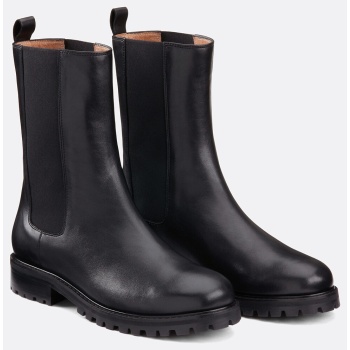 μποτάκια chelsea με τρακτερωτή σόλα από