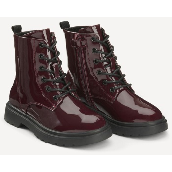 δερμάτινα μποτάκια με κορδόνια από