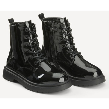 δερμάτινα μποτάκια με κορδόνια από