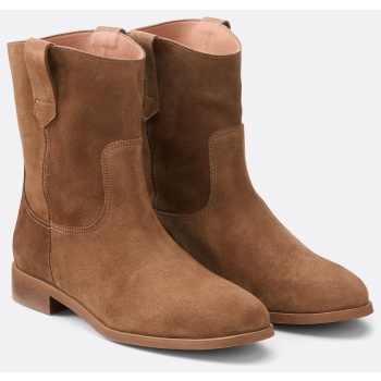 μπότες από δέρμα με χαμηλό τακούνι σε