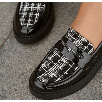 loafers λουστρίνι με καρό σχέδιο σε προσφορά