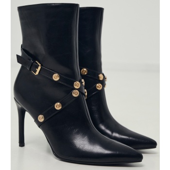 μποτάκια με χρυσές λεπτομέρειες & ψηλό σε προσφορά