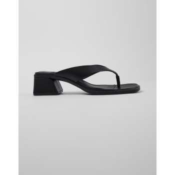 camper ultrasoft negro/korasand