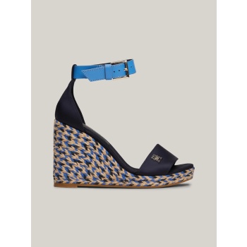 tommy hilfiger sandals blue σε προσφορά