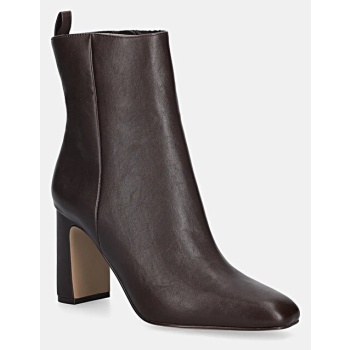 μποτάκια steve madden adelisa χρώμα