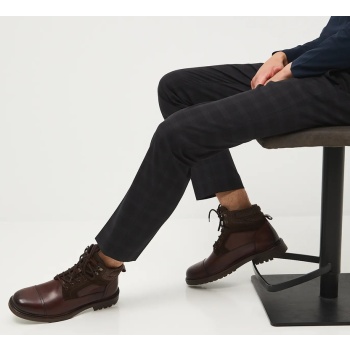 ψηλά δερμάτινα παπούτσια medicine