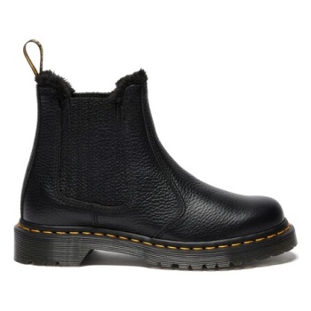 δερμάτινες μπότες τσέλσι dr. martens