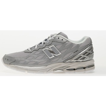 new balance 1906 silver metallic σε προσφορά