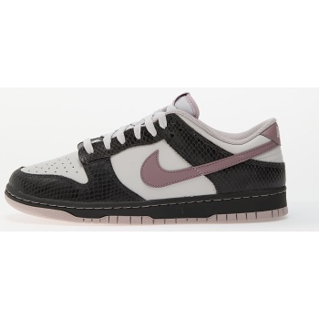 nike dunk low se medium ash/ taupe σε προσφορά