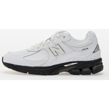 new balance 2002r white σε προσφορά