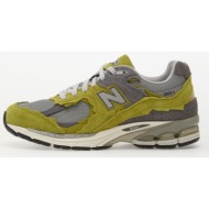 new balance 2002 sea moss/ raincloud