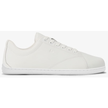 be lenka core all white σε προσφορά