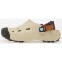 crocs quick trail clog bone/ multi