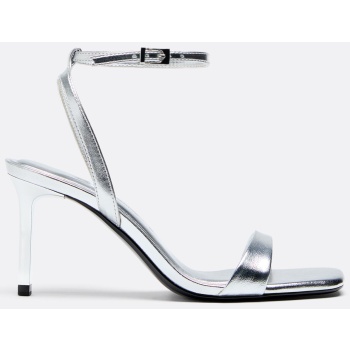 stradivarius πέδιλα με τακούνι